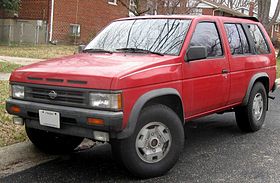 90-92 Nissan Pathfinder.jpg